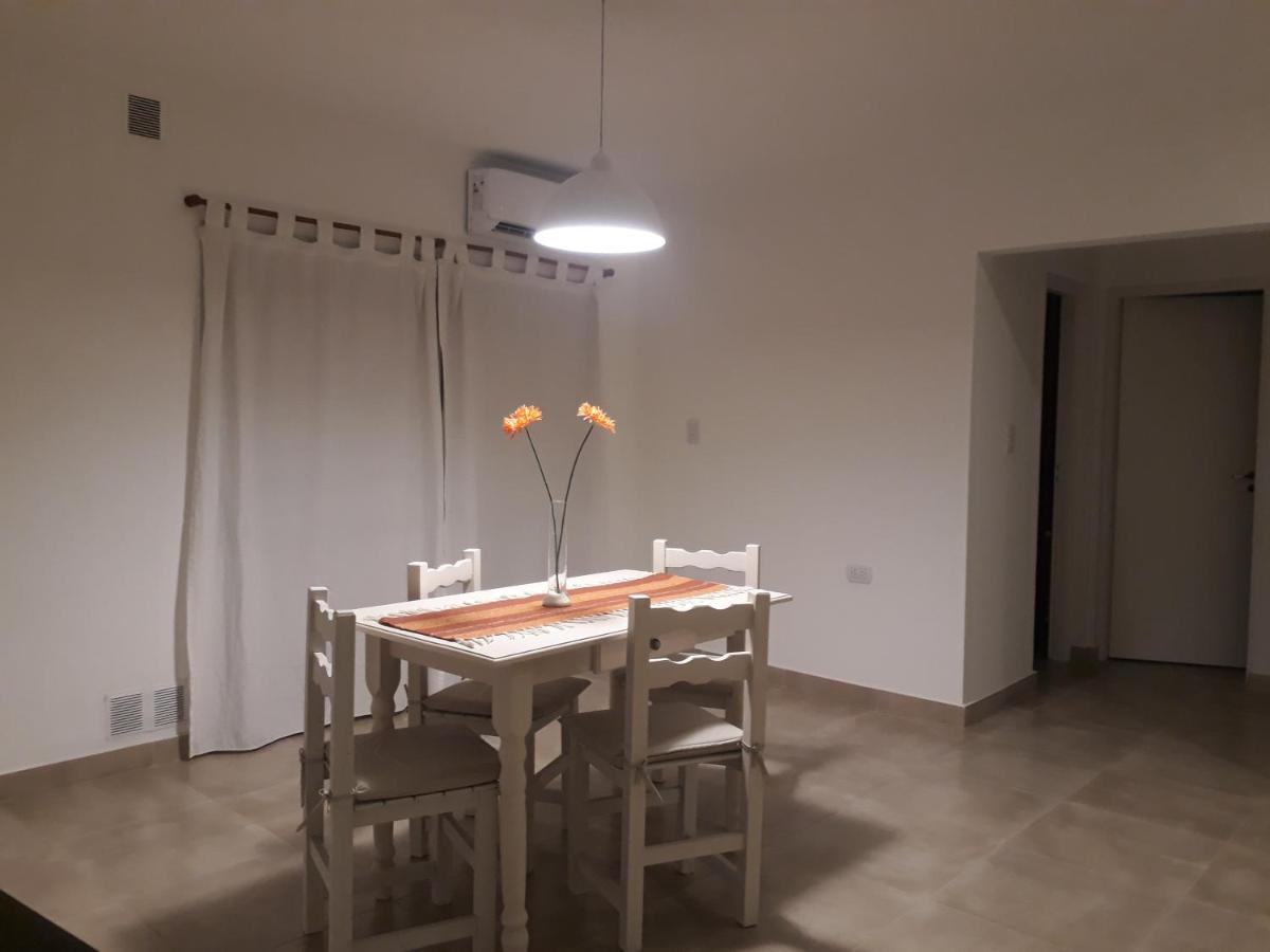 Departamento Alem Apartment Lincoln Bagian luar foto